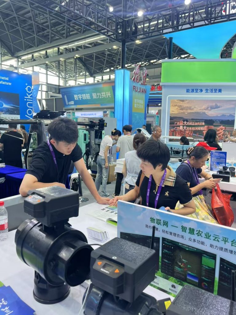 奥越信闪耀第22届东盟博览会:物联网软硬件深度融合驱动农业创新